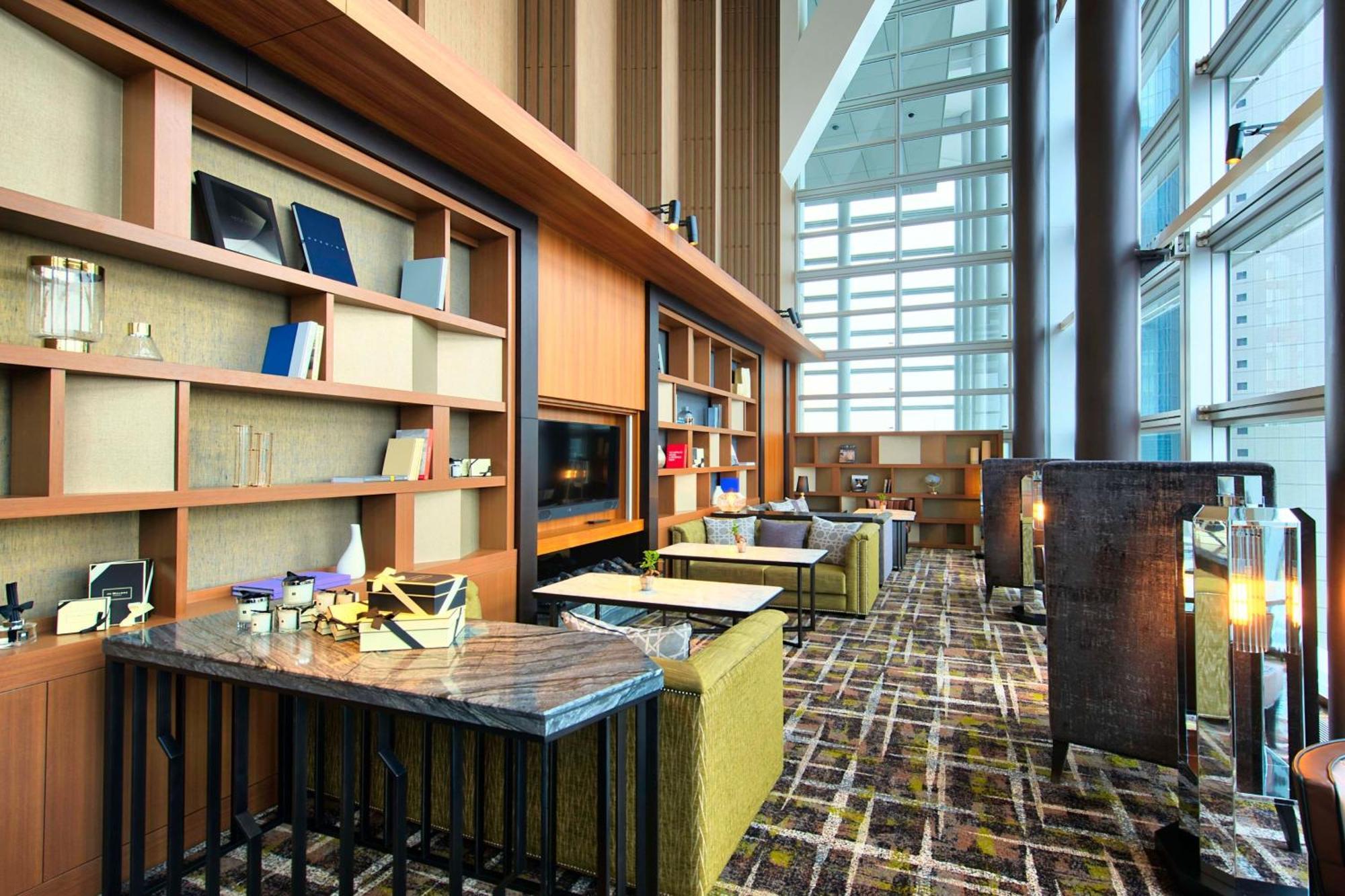 Nagoya Marriott Associa Hotel Ngoại thất bức ảnh The lounge at Changi Airport